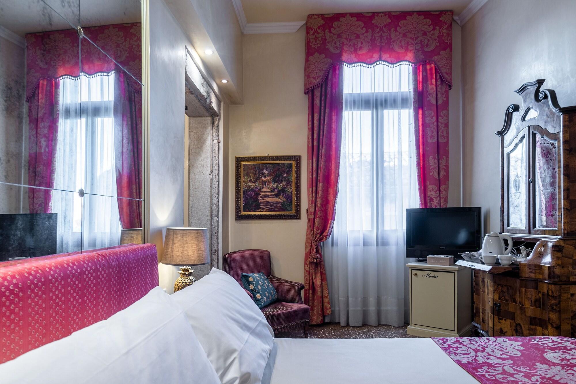 Palazzo Odoni 3* Wenecja