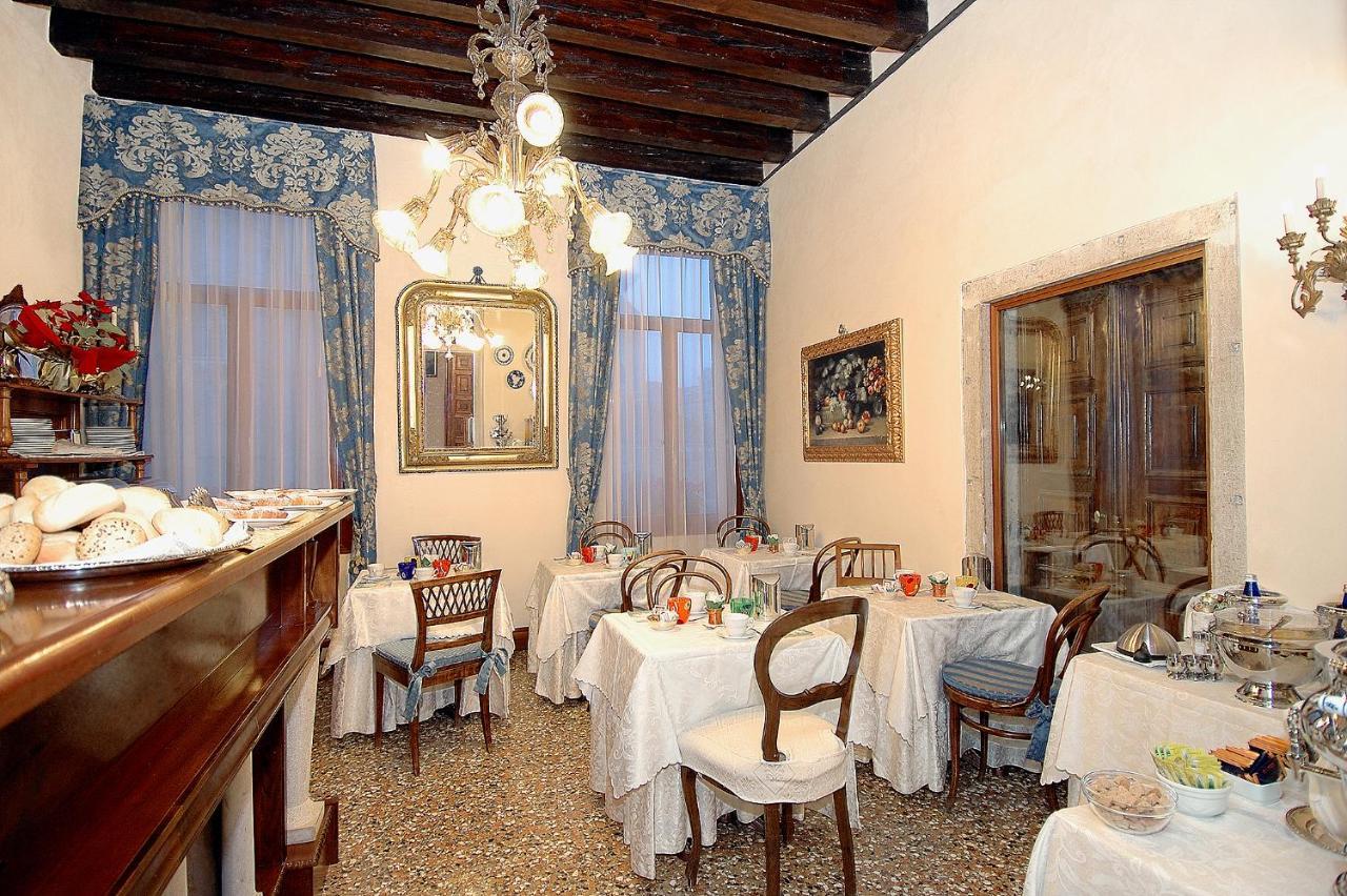 Palazzo Odoni 3* Wenecja