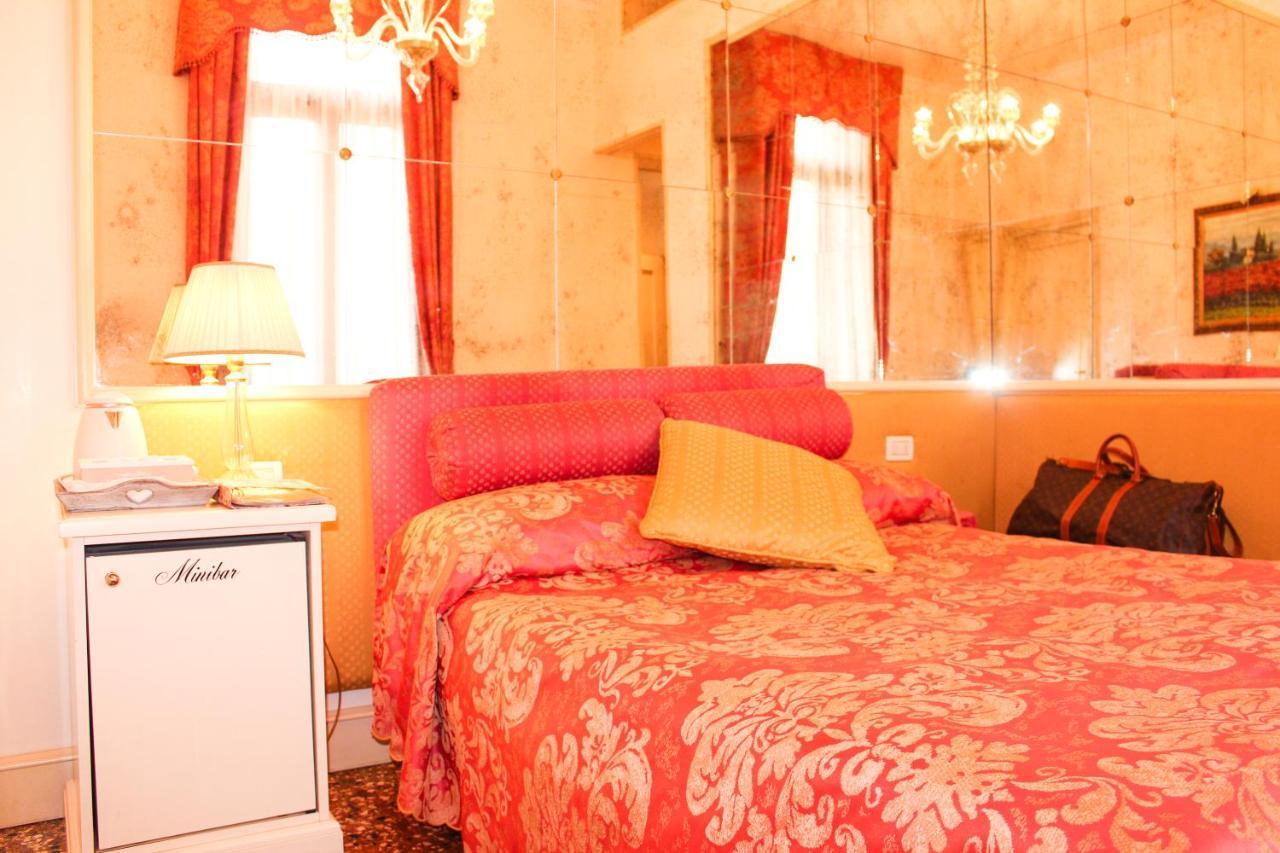 Palazzo Odoni 3* Wenecja